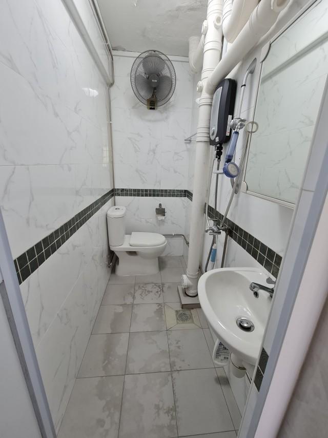 93 Jalan Dua HDB Apartment For Rent, $3,000, 2 Bed 1 Bath 667 sqft $4.50 psf