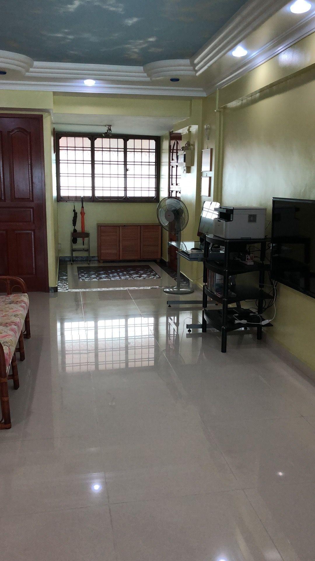 729 Clementi West Street 2 HDB Apartment Room Rental, $1,150, 1 Bed 1 Bath 108 sqft $10.65 psf