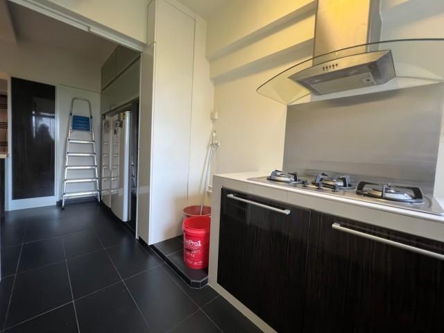 290C Bukit Batok East Avenue 3 HDB Apartment For Rent, $4,200, 4 Bed 2 Bath 1,518 sqft $2.77 psf