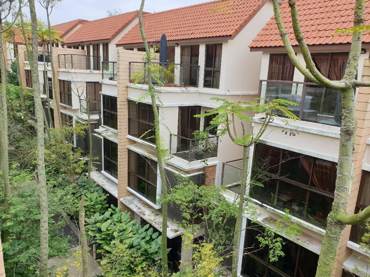 Eleven @ Holland Cluster House For Rent, $10,000, 5 Bed 6 Bath 3,736 sqft $2.68 psf