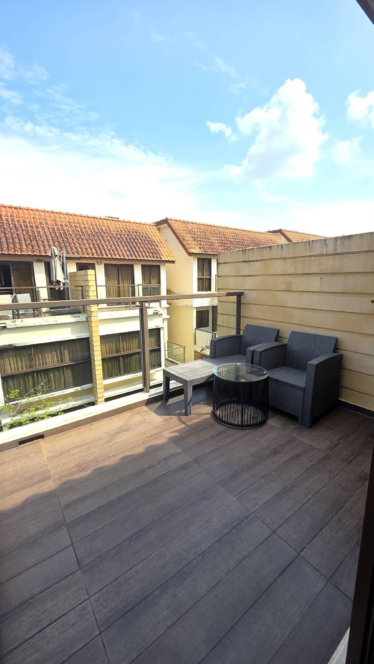 Eleven @ Holland Cluster House For Rent, $10,000, 5 Bed 6 Bath 3,736 sqft $2.68 psf