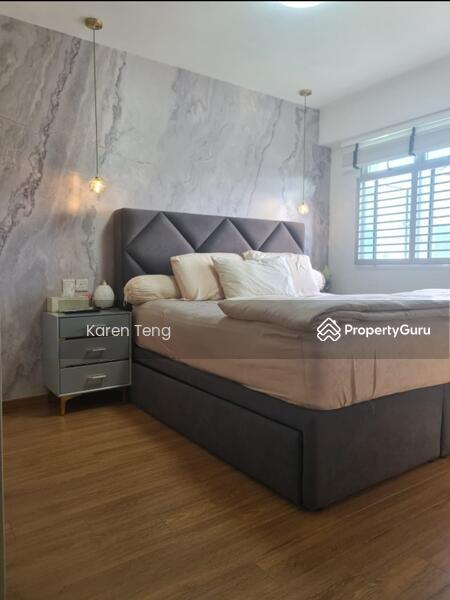 Prop-GPT: HDB Flat: D22 Boon Lay 183A Boon Lay Avenue