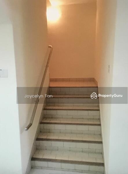 Semi-Detached for Rent: D13, 349785