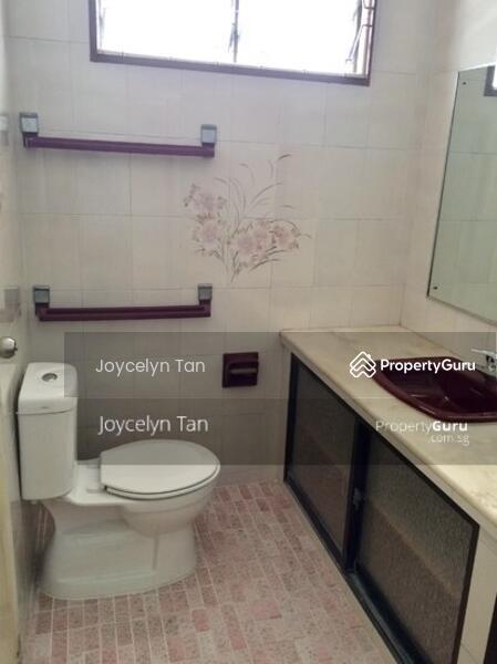 Semi-Detached for Rent: D13, 349785