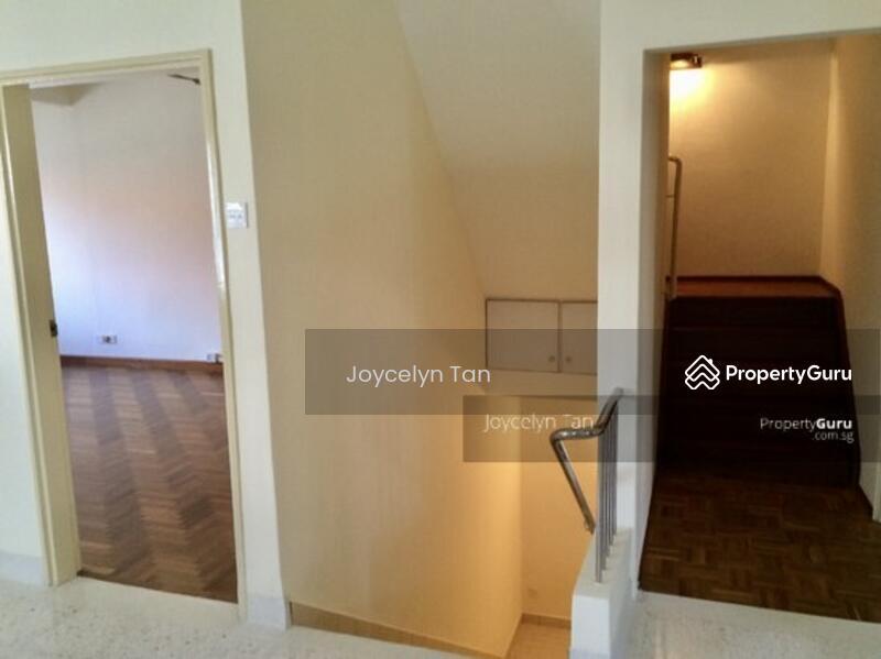 Semi-Detached for Rent: D13, 349785
