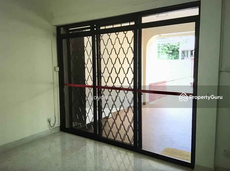 Semi-Detached for Rent: D13, 349785