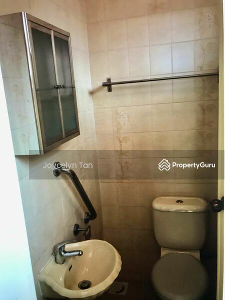 Semi-Detached for Rent: D13, 349785