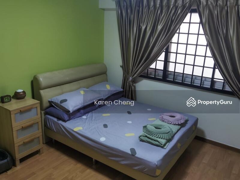 Prop-GPT: HDB Flat: D19  535 Serangoon North Avenue 4