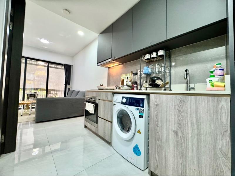 Riverfront Residences Condominium For Rent, $2,999, 1 Bed 1 Bath 463 sqft $6.48 psf