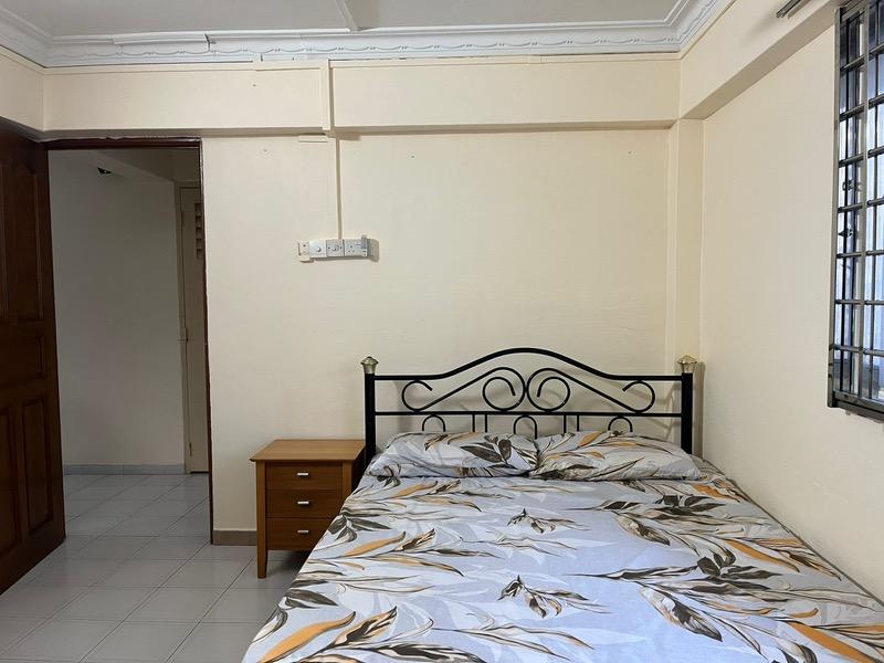 Prop-GPT: HDB Apartment: D19  114 Serangoon North Avenue 1