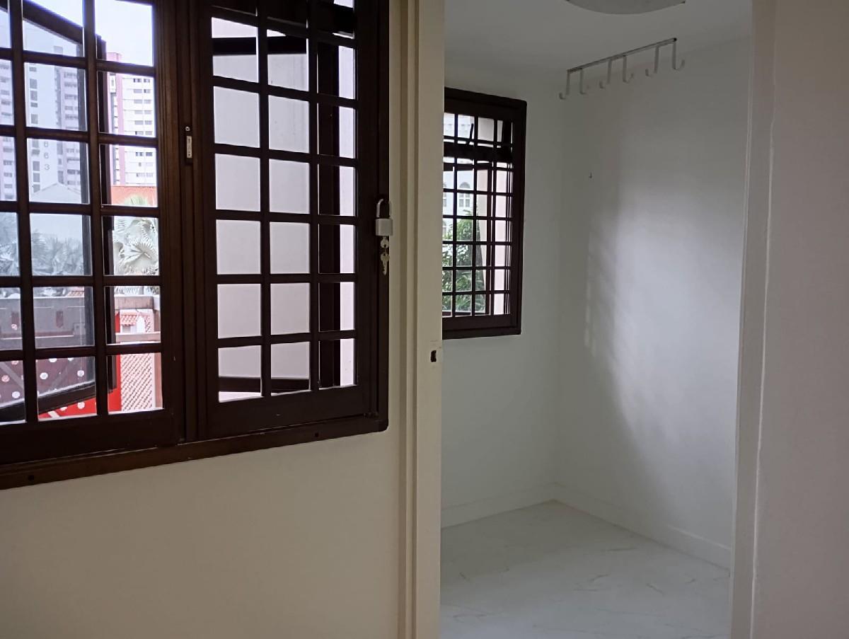 HDB Apartment for Rent: D07, 180010
