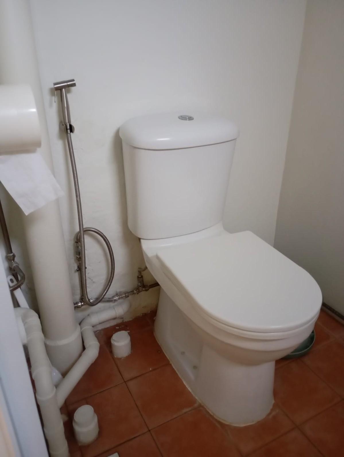 HDB Apartment for Rent: D07, 180010
