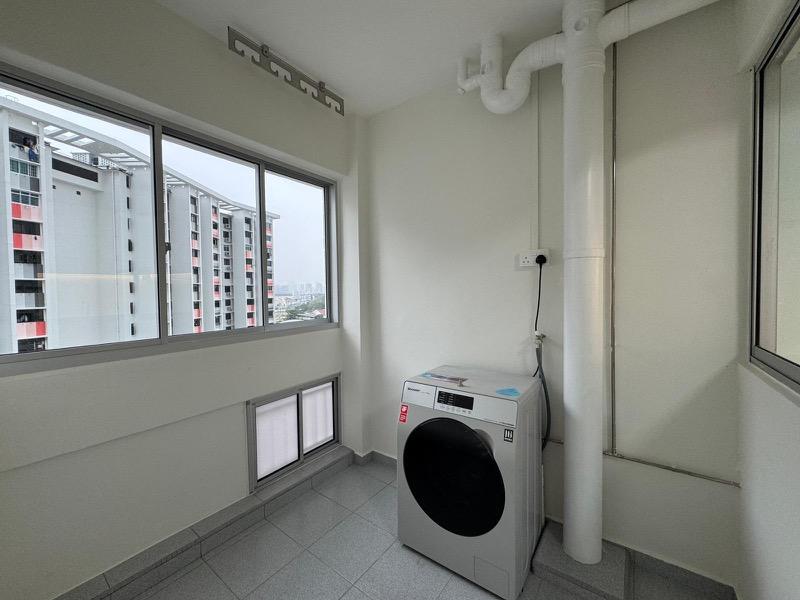 HDB Apartment for Rent, 33 Balam Road HDB Apartment For Rent, $4,000, 3 Bed 2 Bath 1,130 sqft $3.54 psf, SGD 4,000 | 99-year Leasehold