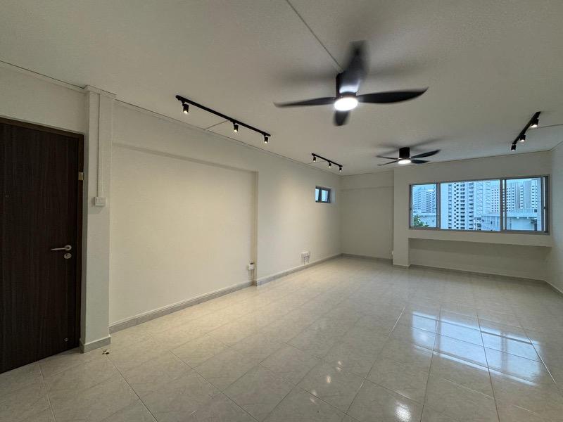HDB Apartment for Rent, 33 Balam Road HDB Apartment For Rent, $4,000, 3 Bed 2 Bath 1,130 sqft $3.54 psf, SGD 4,000 | 99-year Leasehold