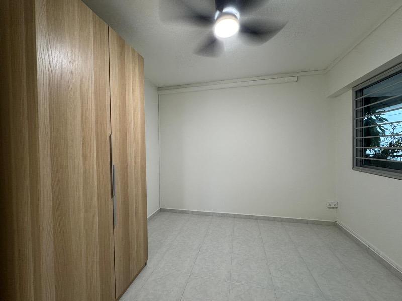 HDB Apartment for Rent, 33 Balam Road HDB Apartment For Rent, $4,000, 3 Bed 2 Bath 1,130 sqft $3.54 psf, SGD 4,000 | 99-year Leasehold