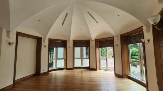 Prop-GPT: Bungalow - Good Class: D10  Luxurious GCB on Nassim Road