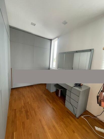 Brand new semi D in Bayshore up for grab!! Semi-Detached House For Rent, $15,000, 5 Bed 5 Bath 5,000 sqft $4.29 psf