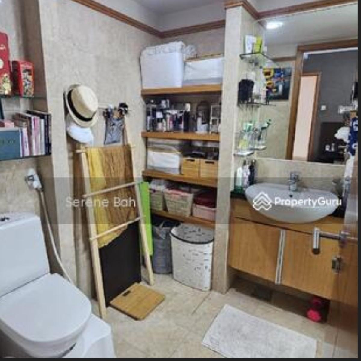 Changi Rise Condo Condominium For Rent, $4,500, 3 Bed 2 Bath 1,130 sqft $3.98 psf