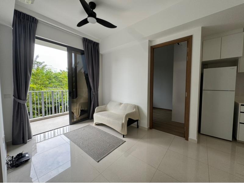 Prop-GPT: Condominium: D28 Seletar Parc Botannia