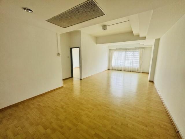 Prop-GPT: Condominium: D09  Delfi Orchard