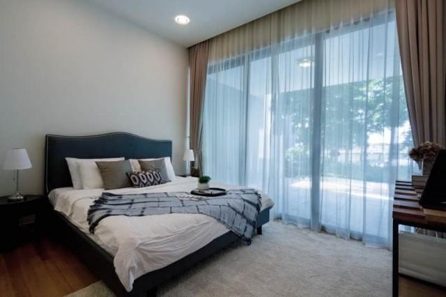 Prop-GPT: Condominium: D04  The Residences at W Singapore Sentosa Cove