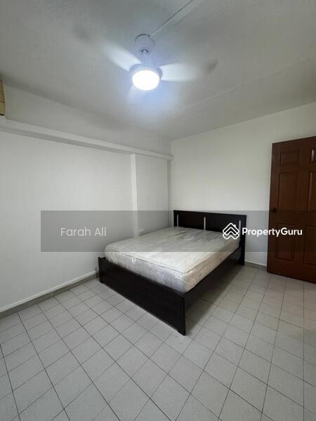 HDB Flat for Rent, 270 Yishun Street 22, SGD 3,000 | 99-year lease