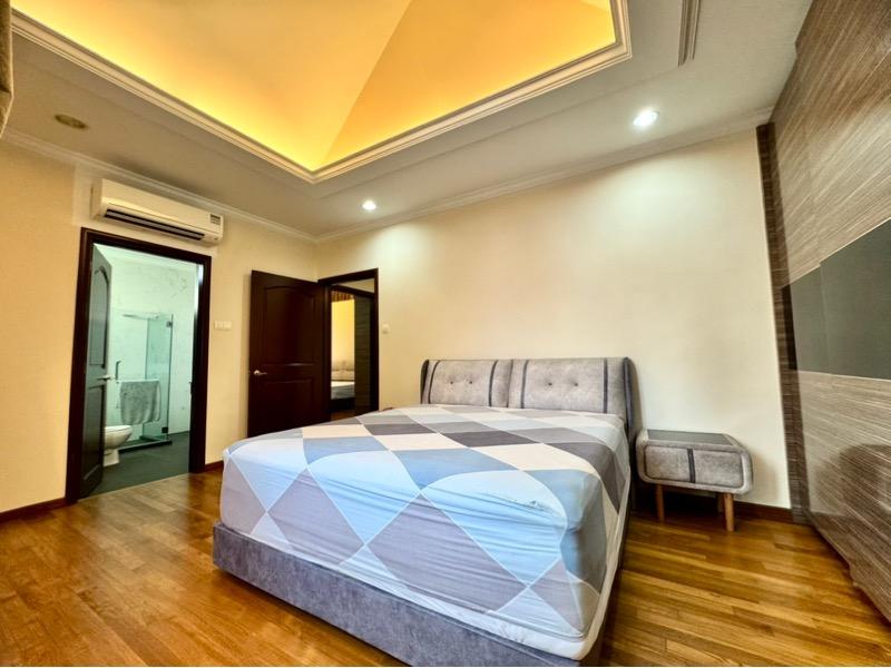 Renovated modern bungalow, covered pool, serene and quiet, mins to MRT & schools! Bungalow House For Rent, $22,000, 5 Bed 6 Bath 5,200 sqft $4.23 psf