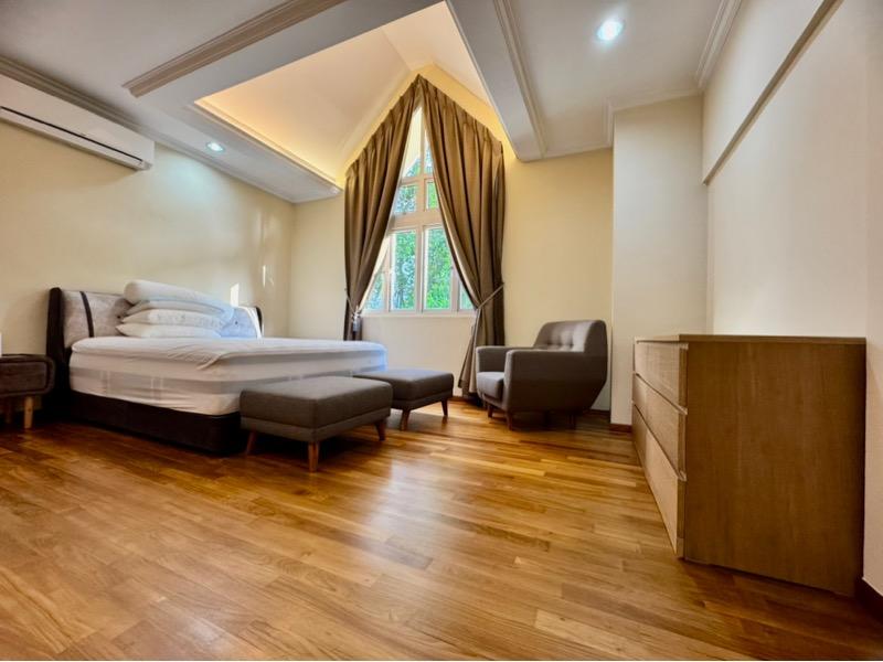 Renovated modern bungalow, covered pool, serene and quiet, mins to MRT & schools! Bungalow House For Rent, $22,000, 5 Bed 6 Bath 5,200 sqft $4.23 psf