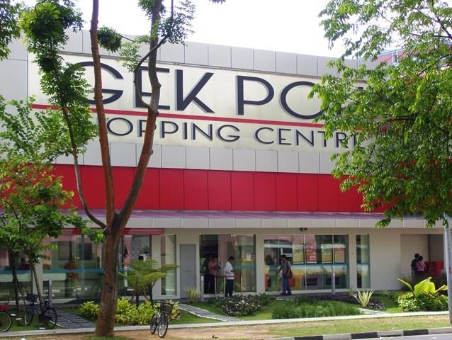 816 Jurong West Street 81 HDB Apartment Room Rental, $1,000, 1 Bed 2 Bath 1,119 sqft $0.89 psf