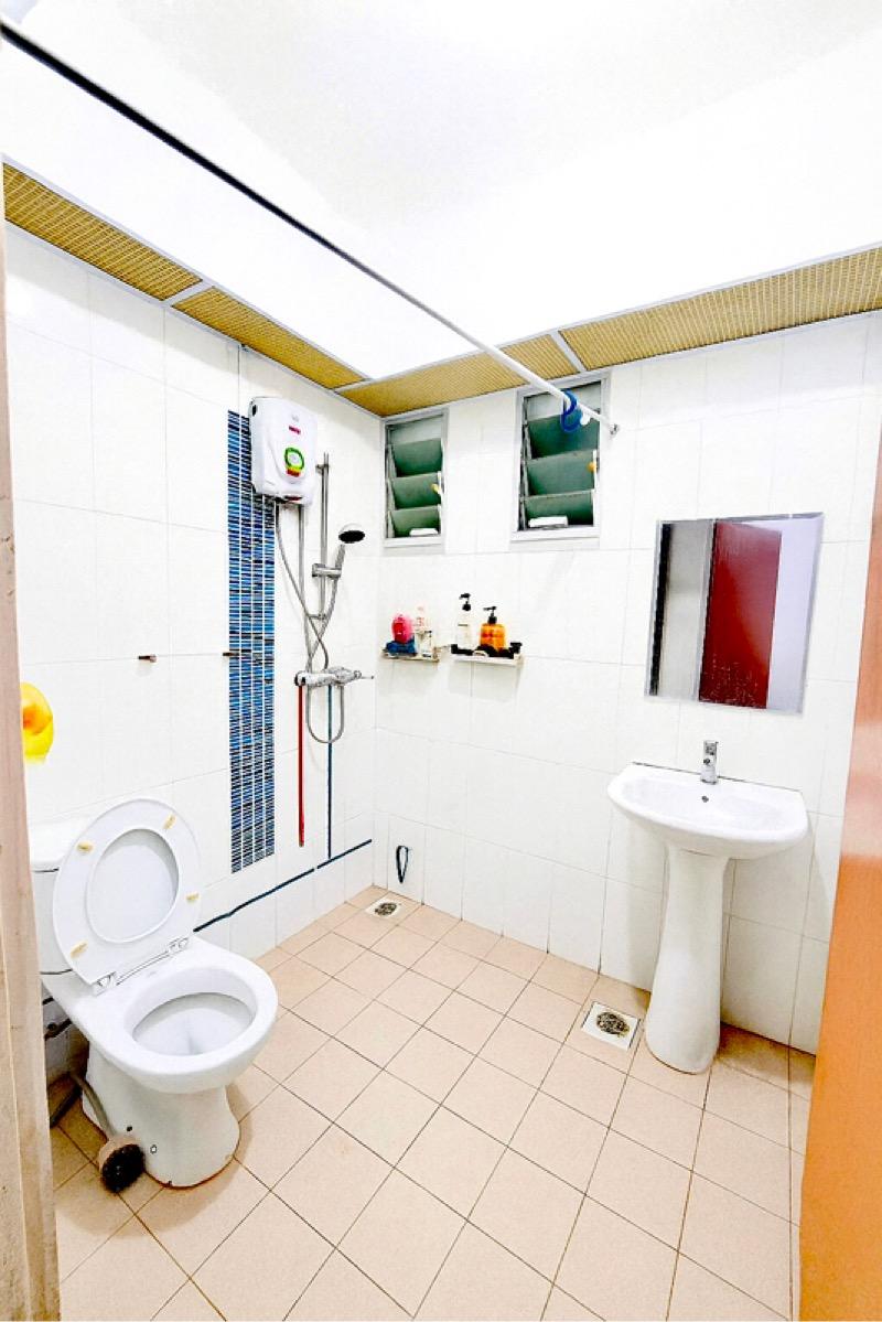 HDB Apartment for Rent, 807A Chai Chee Road HDB Apartment Room Rental, $650, 1 Bed 1,291 sqft $0.50 psf, SGD 650 | 99-year Leasehold