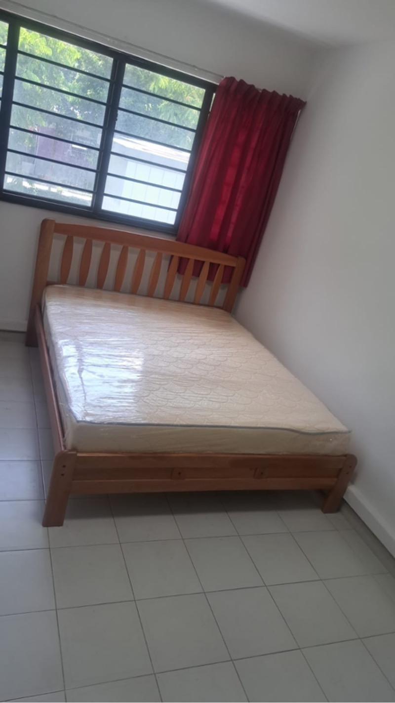 Prop-GPT: HDB Apartment: D18  229 Tampines Street 23