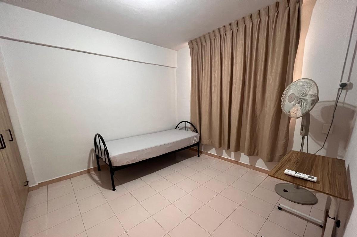 Prop-GPT: HDB Apartment: D16  149 Bedok Reservoir Road