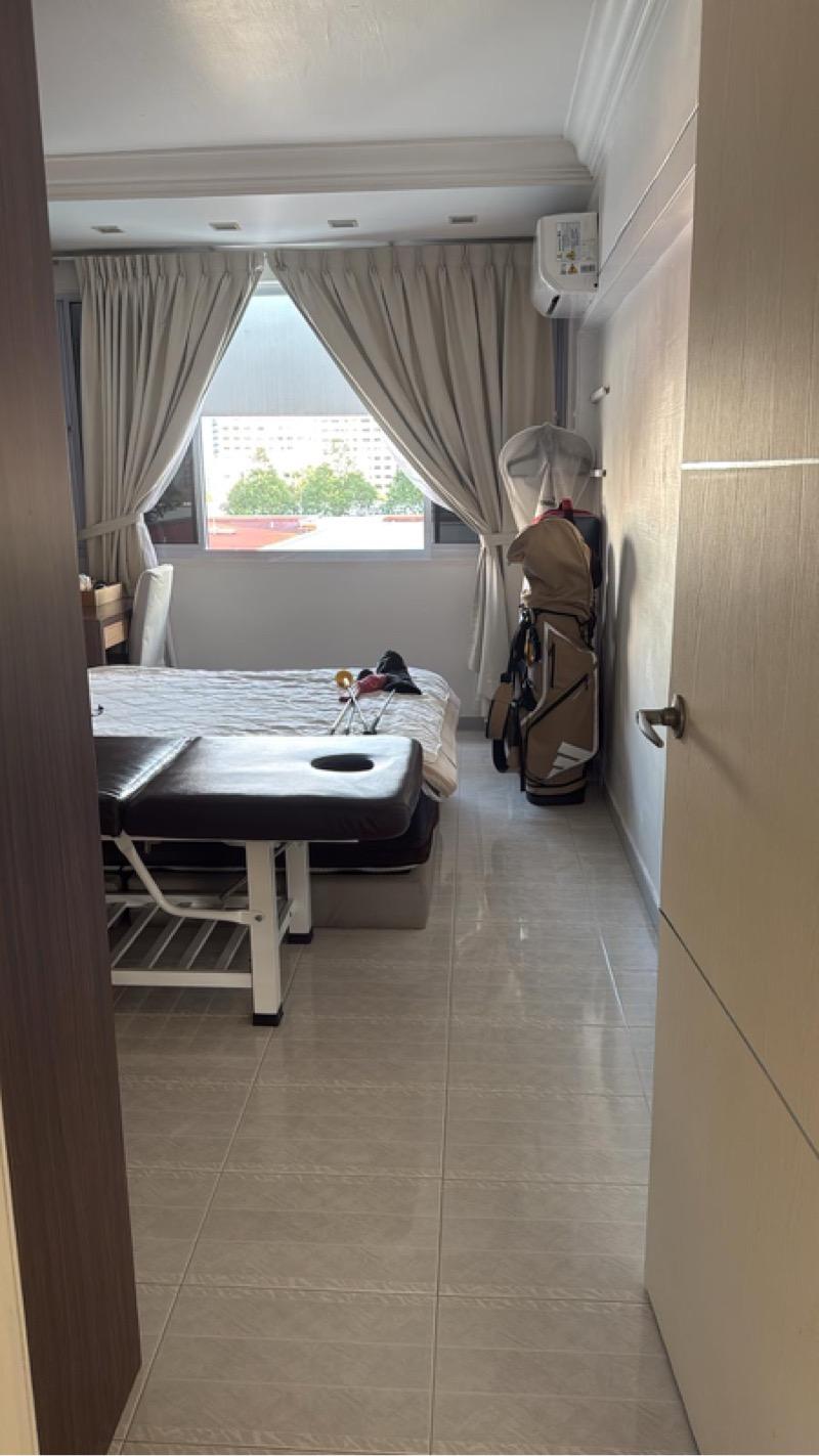 HDB Apartment for Rent, 141 Petir Road HDB Apartment Room Rental, $1,000, 1 Bed 1 Bath 1,119 sqft $0.89 psf, SGD 1,000 | 99-year Leasehold