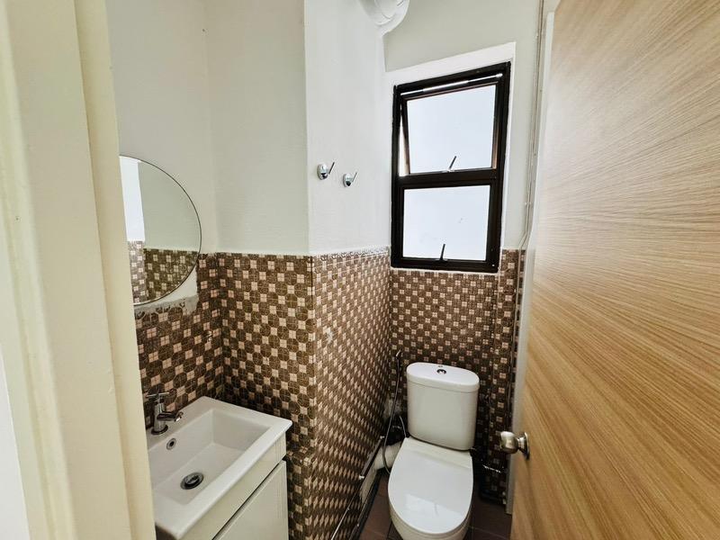 Botanic Gardens View Apartment For Rent, $5,800, 2 Bed 2 Bath 1,259 sqft $4.61 psf