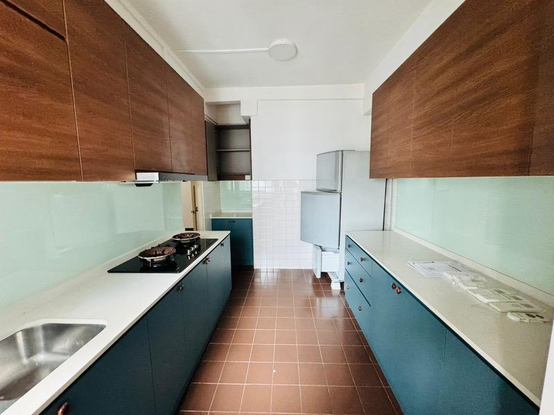 Botanic Gardens View Apartment For Rent, $5,800, 2 Bed 2 Bath 1,259 sqft $4.61 psf