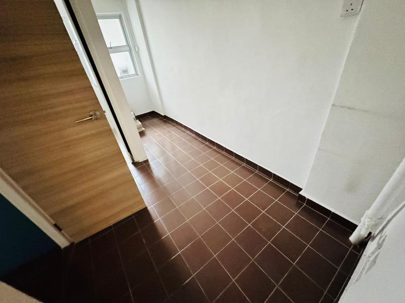 Botanic Gardens View Apartment For Rent, $5,800, 2 Bed 2 Bath 1,259 sqft $4.61 psf