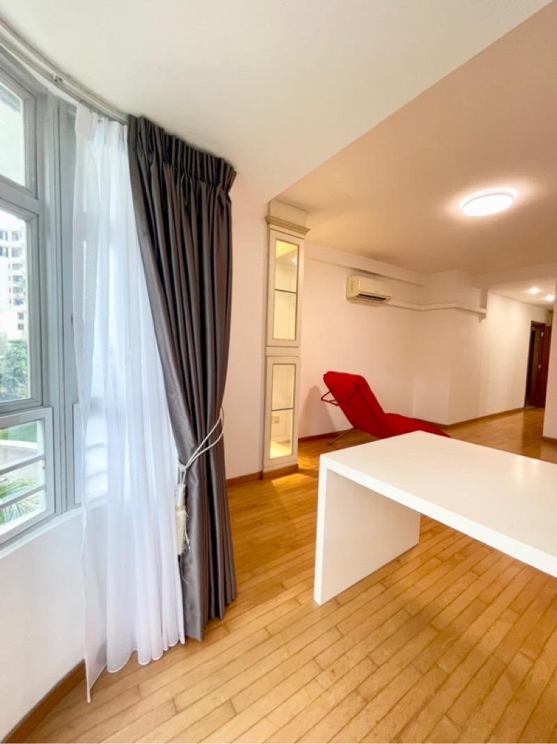 Pinetree Condo Apartment For Rent, $5,000, 2 Bed 3 Bath 1,496 sqft $3.34 psf