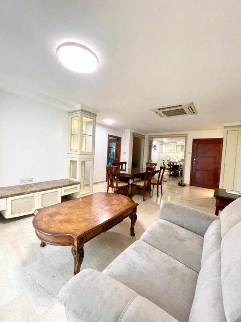 Pinetree Condo Apartment For Rent, $5,000, 2 Bed 3 Bath 1,496 sqft $3.34 psf