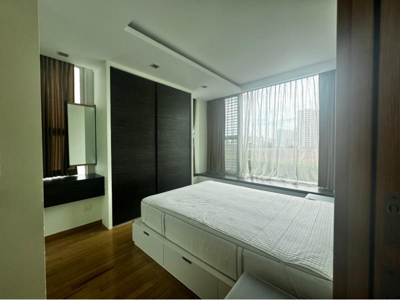 Parc Emily Condominium For Rent, $3,680, 1 Bed 1 Bath 549 sqft $6.70 psf