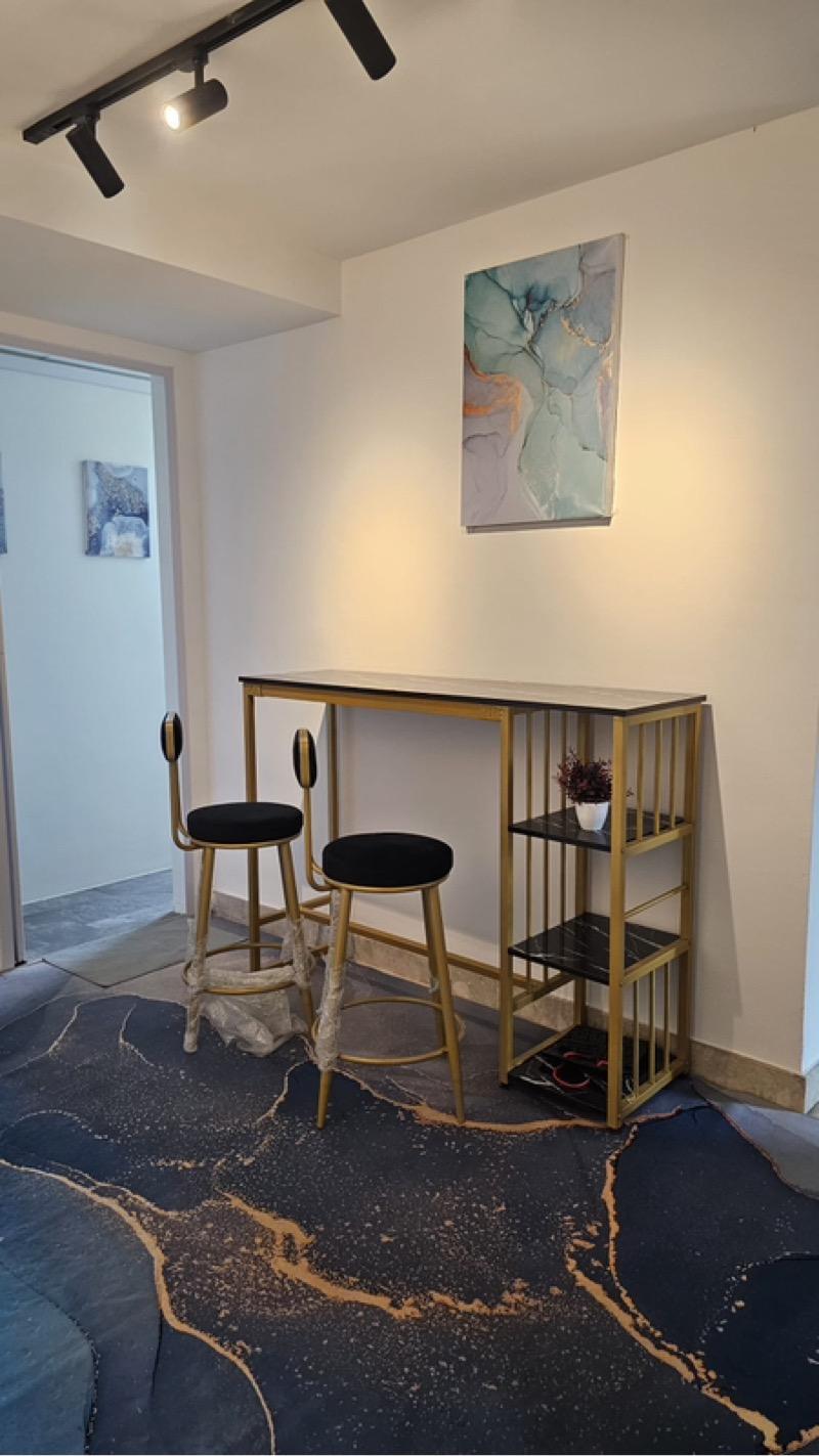 Condominium for Rent: D18, 529868