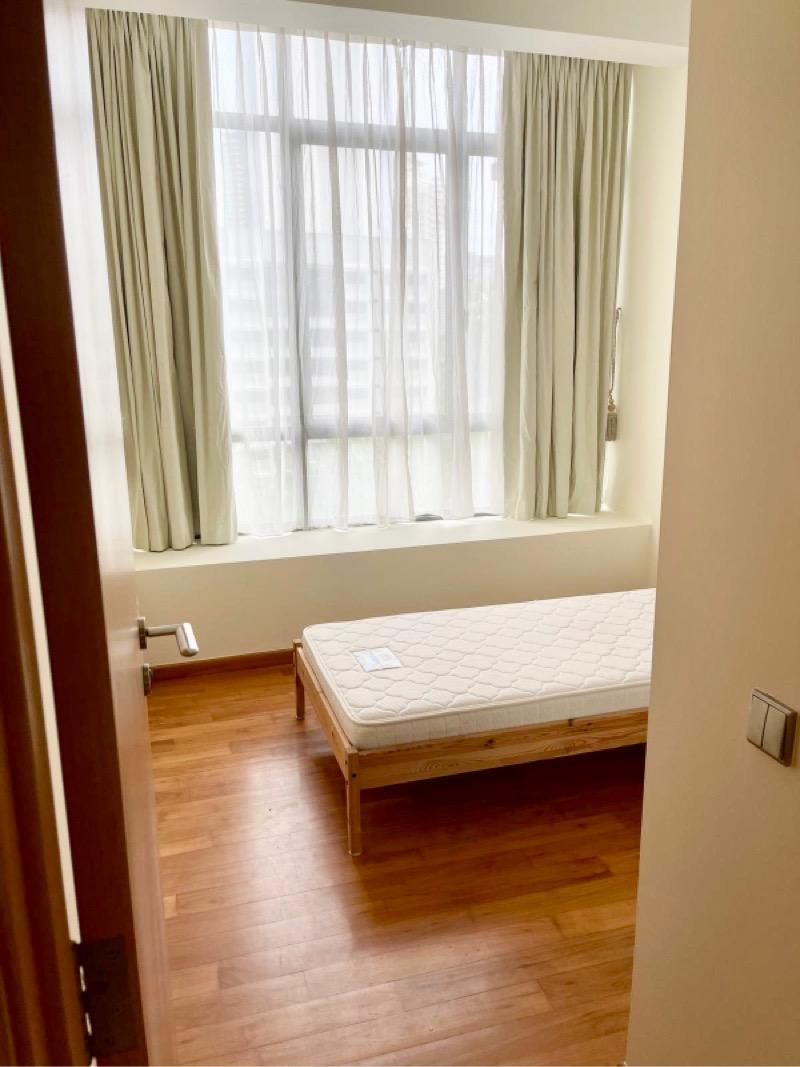 The Lincoln Residences Condominium For Rent, $7,300, 3 Bed 2 Bath 1,281 sqft $5.70 psf
