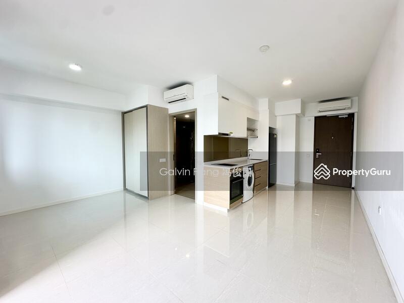 Prop-GPT: Condominium: D18  Treasure at Tampines