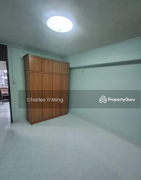 HDB Flat for Rent, 458 Hougang Avenue 10, SGD 500 | 99-year lease