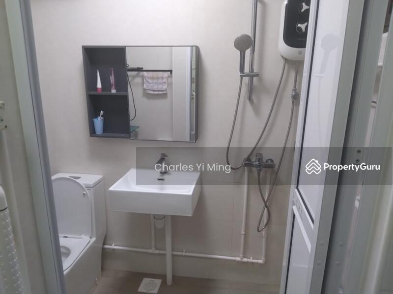 HDB Flat for Rent, 458 Hougang Avenue 10, SGD 500 | 99-year lease