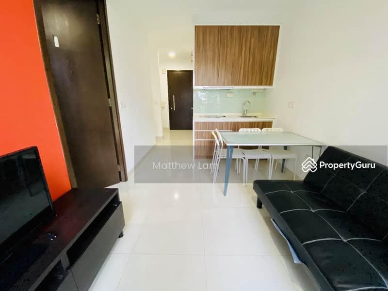 Prop-GPT: Condominium: D14  The Water Edge @ Geylang