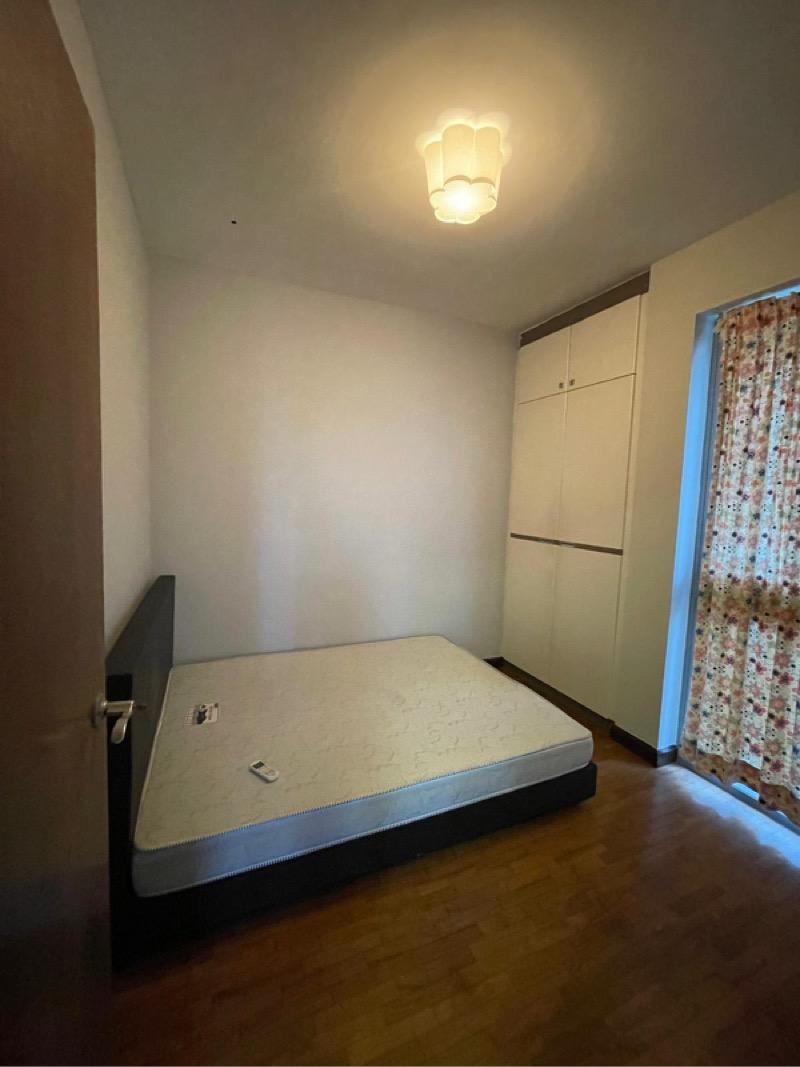 Tanamera Crest Condominium For Rent, $4,700, 3 Bed 2 Bath 1,173 sqft $4.01 psf