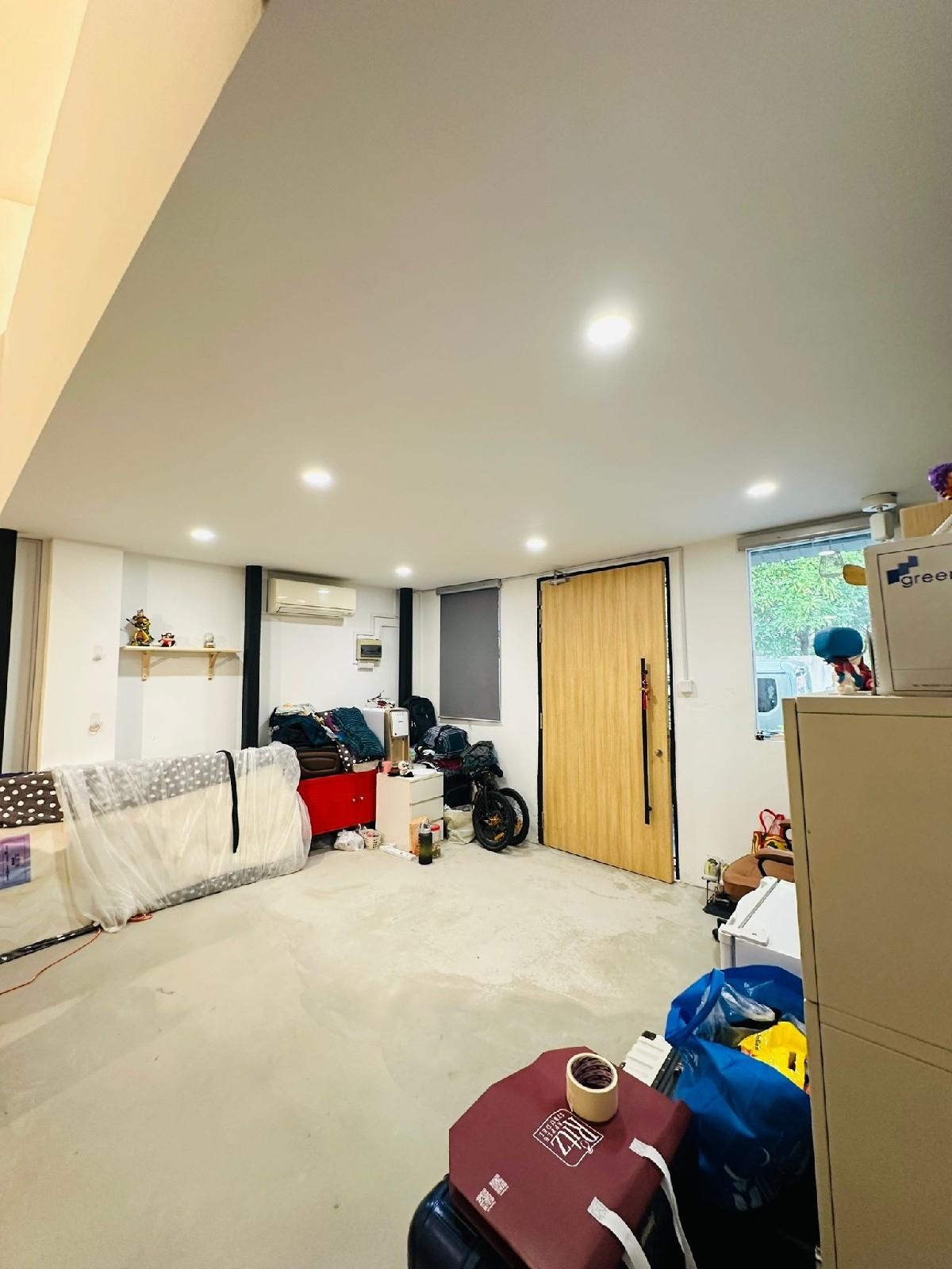 12 CHIKU ROAD Terraced House For Rent, $4,000, 3 Bed 1 Bath 800 sqft $5.00 psf