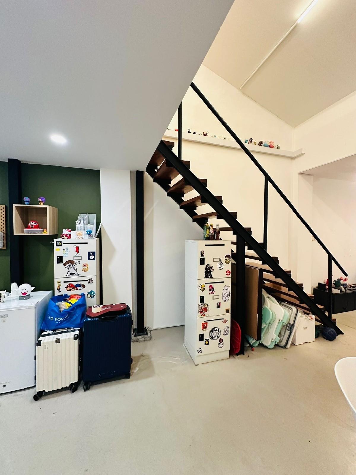 12 CHIKU ROAD Terraced House For Rent, $4,000, 3 Bed 1 Bath 800 sqft $5.00 psf