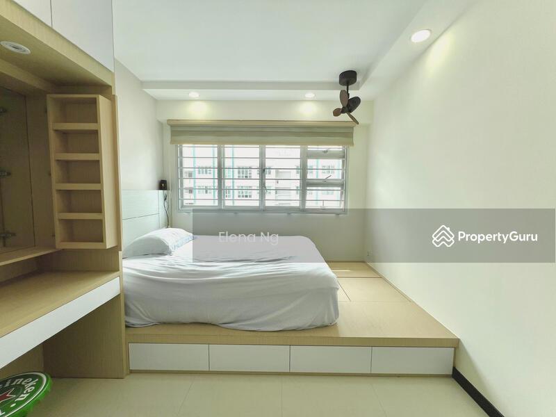HDB Flat for Rent: D25, 733573