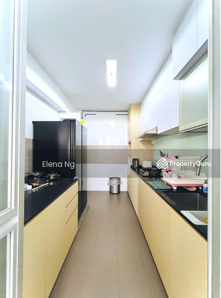 HDB Flat for Rent: D25, 733573